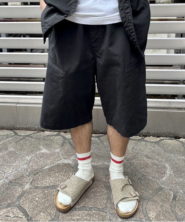 槙山 賢斗さんの「BEAMS WOMEN｜BIRKENSTOCK &times; BEAMS / 別注 Zurich BONE PATTERN」を使ったコーディネート