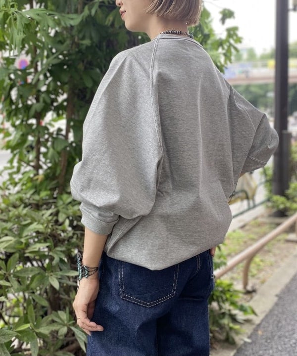 Kaoru Sakumaさんの「BEAMS WOMEN｜HAVERSACK / プレーティング ステッチ カットソー」を使ったコーディネート