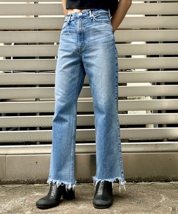 森 凌真さんの「BEAMS WOMEN｜upper hights / 別注 TAYLOR デニム」を使ったコーディネート