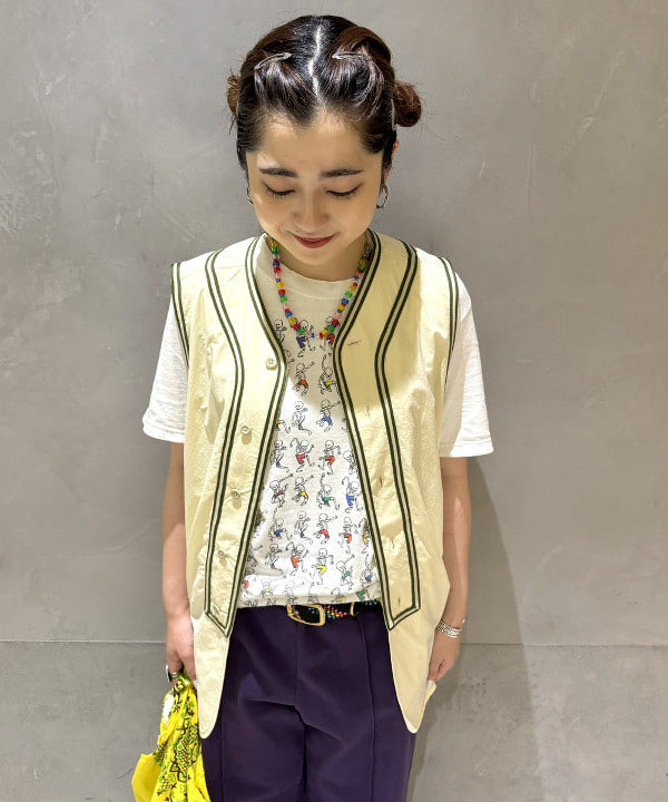 吉野 多恵さんの「BEAMS WOMEN｜BEAMS BOY / イレギュラー バンダナ バッグ」を使ったコーディネート