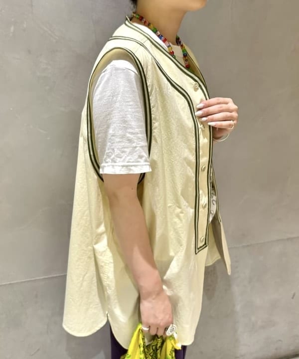 吉野 多恵さんの「BEAMS WOMEN｜BEAMS BOY / イレギュラー バンダナ バッグ」を使ったコーディネート