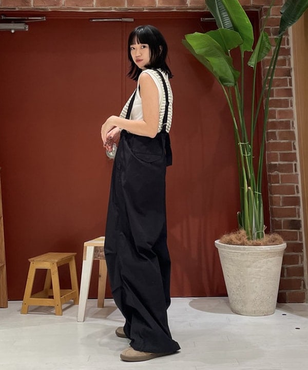 サカサイスズカさんの「BEAMS WOMEN｜BEAMS BOY / US ARMY オーバー パンツ」を使ったコーディネート