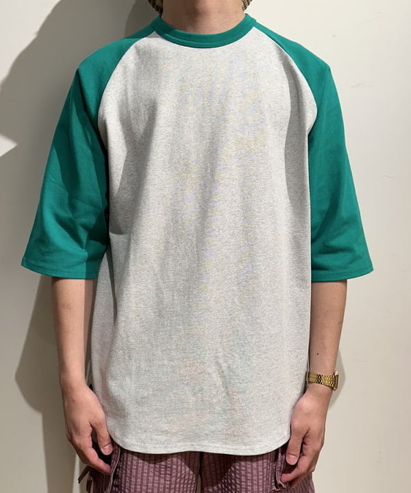 及川 晃さんの「BEAMS WOMEN｜BEAMS / リネン ベレー▲」を使ったコーディネート
