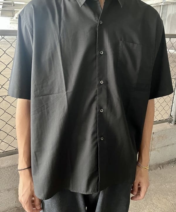 槙山 賢斗さんの「BEAMS WOMEN｜1940'sディテール ワイドチノパンツ」を使ったコーディネート