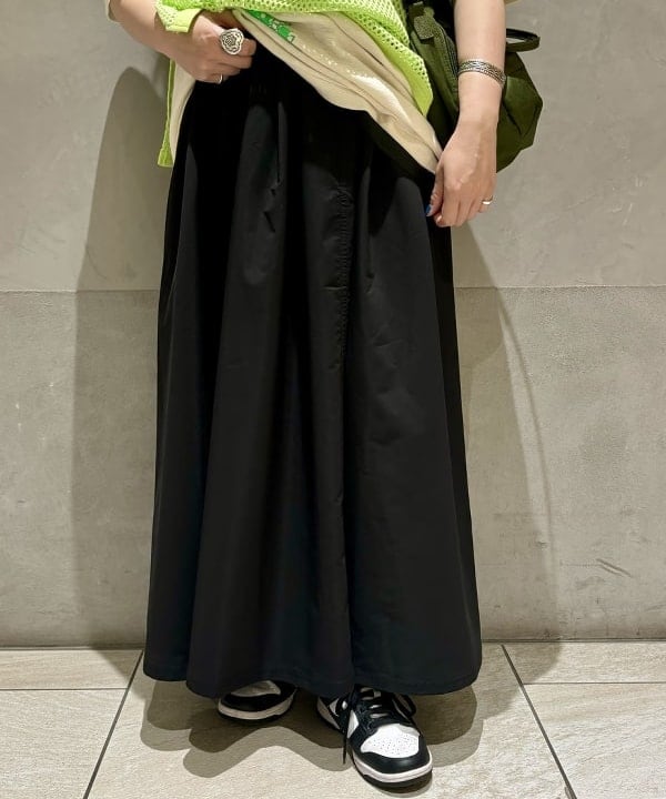 吉野 多恵さんの「BEAMS WOMEN｜BEAMS BOY / メッシュ リンガー ショートスリーブ Tシャツ」を使ったコーディネート