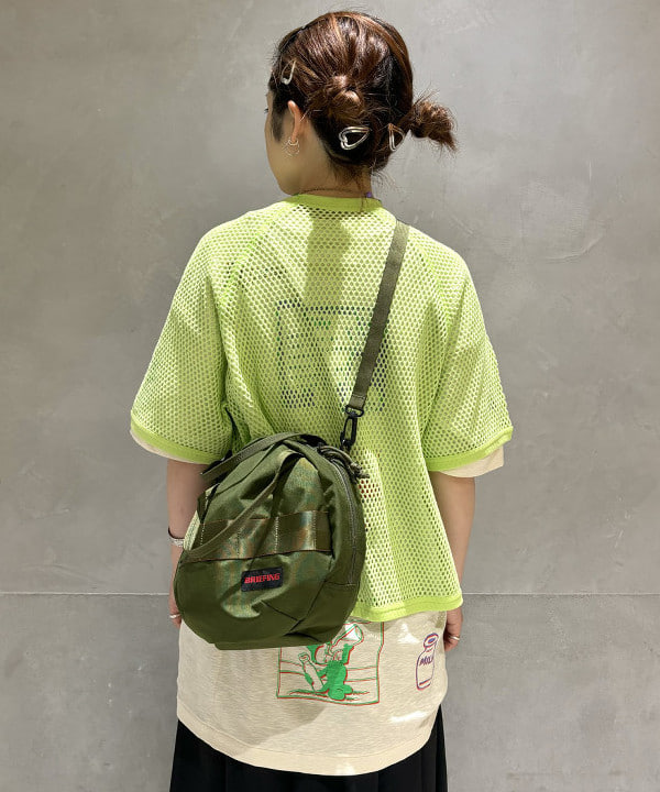 吉野 多恵さんの「BEAMS WOMEN｜BEAMS BOY / メッシュ リンガー ショートスリーブ Tシャツ」を使ったコーディネート