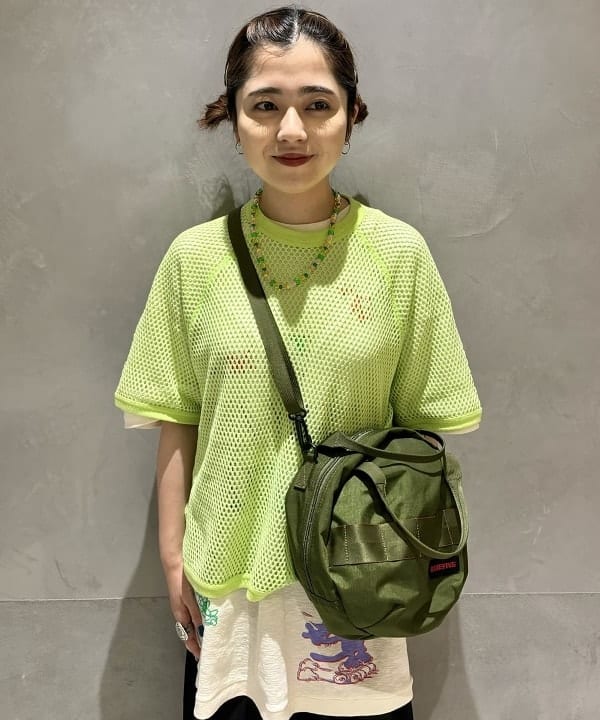 吉野 多恵さんの「BEAMS WOMEN｜BEAMS BOY / メッシュ リンガー ショートスリーブ Tシャツ」を使ったコーディネート