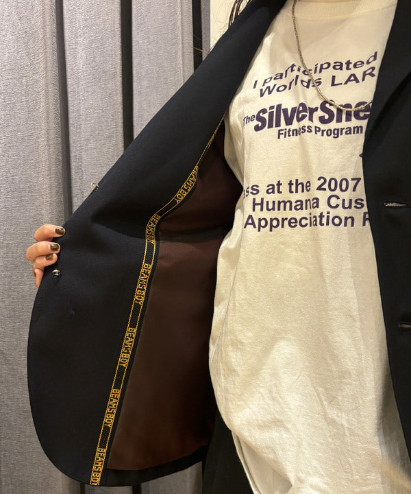 チナツさんの「BEAMS WOMEN｜BEAMS BOY / シルバー925 ナロー パームカフ」を使ったコーディネート