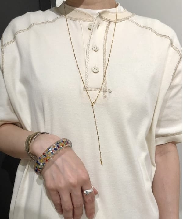 おはぎ(萩原)さんの「BEAMS WOMEN｜リブ ヘンリーネック ショートスリーブ ワンピース」を使ったコーディネート