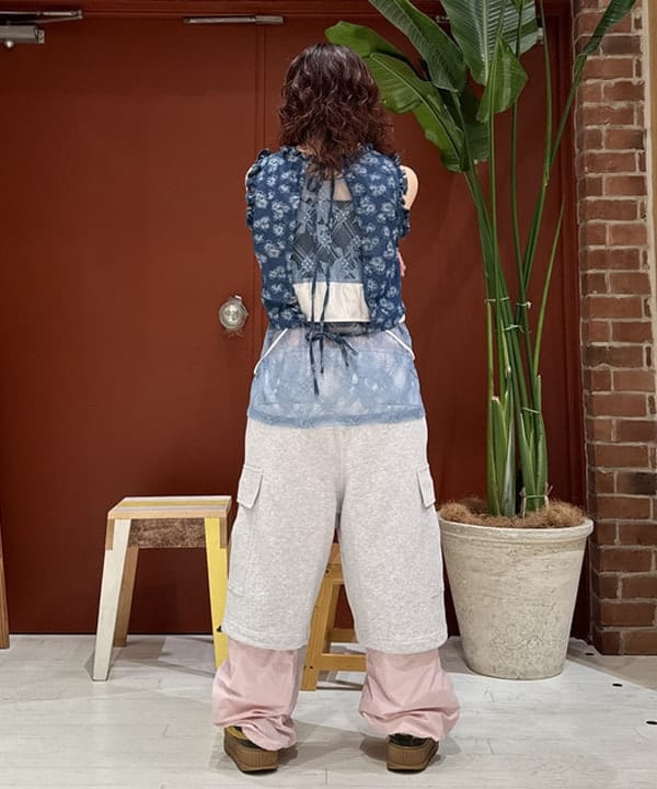 竹村 澄玲さんの「BEAMS WOMEN｜スウェット カーゴ ショートパンツ」を使ったコーディネート