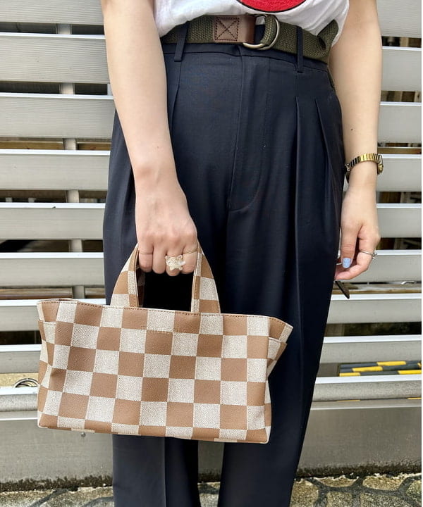 ナツハさんの「BEAMS WOMEN｜GEVAERT BANDWEVERIJ / 30mm ソリッド ベルト 23FW」を使ったコーディネート