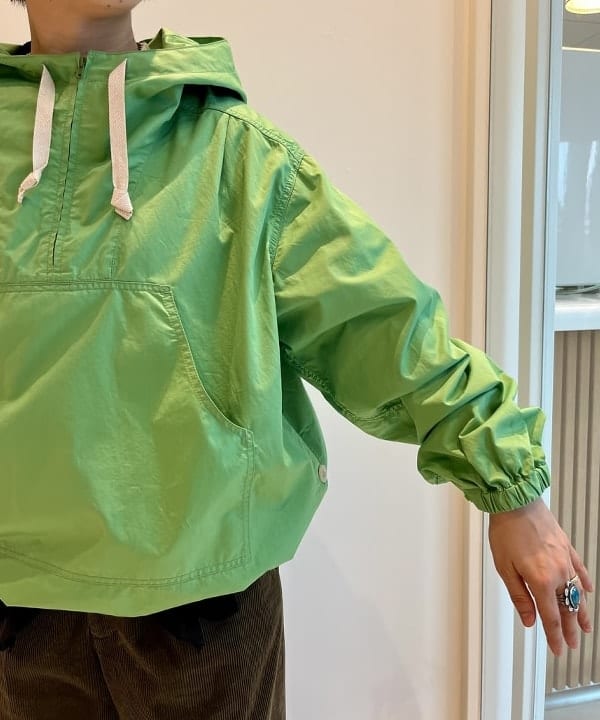 木村 梨香さんの「BEAMS WOMEN｜サイド ボタン アノラック」を使ったコーディネート