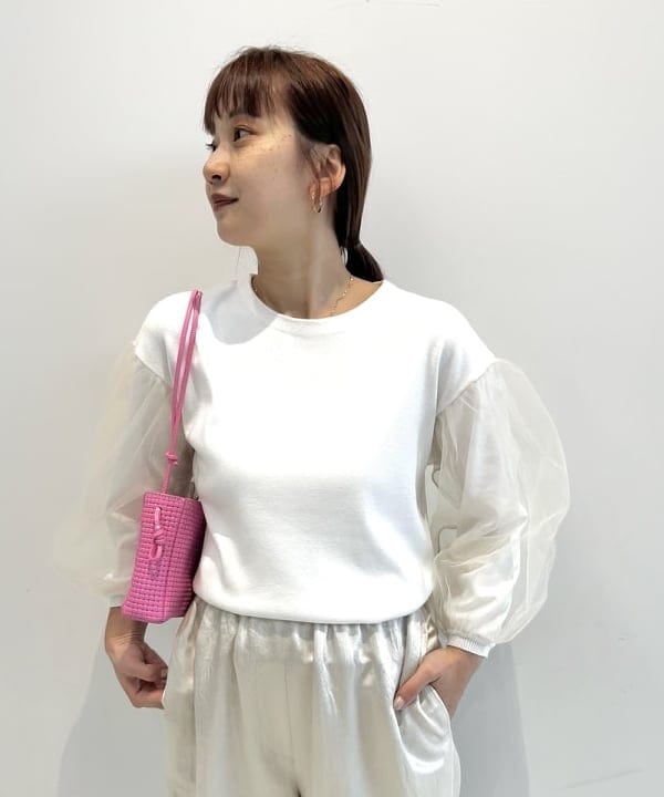 Ito_ririkaさんの「BEAMS WOMEN｜チュール スリーブ クルーネック プルオーバー」を使ったコーディネート
