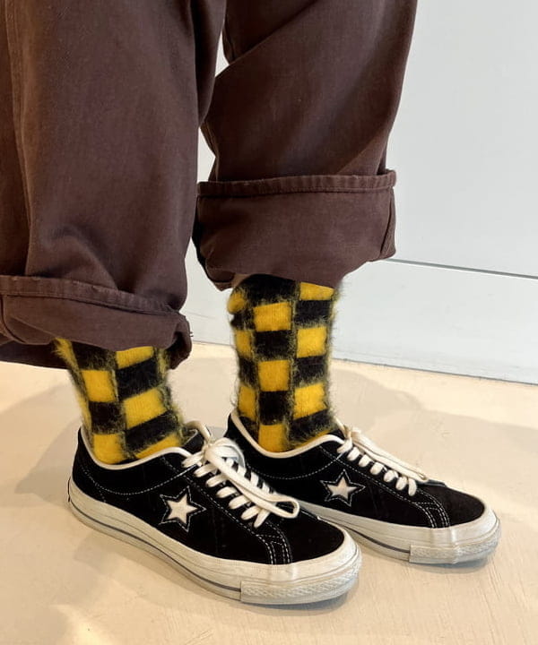 木村 梨香さんの「BEAMS WOMEN｜Champion / 別注 ロゴリバースウィーブ(R) クルーネック スウェット 24AW」を使ったコーディネート