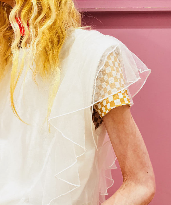 ひるてぃさんの「BEAMS WOMEN｜Ray BEAMS / チュール レイヤー フリル スリーブ Tシャツ」を使ったコーディネート