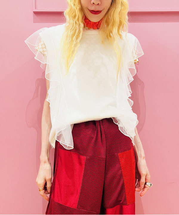 ひるてぃさんの「BEAMS WOMEN｜Ray BEAMS / チュール レイヤー フリル スリーブ Tシャツ」を使ったコーディネート