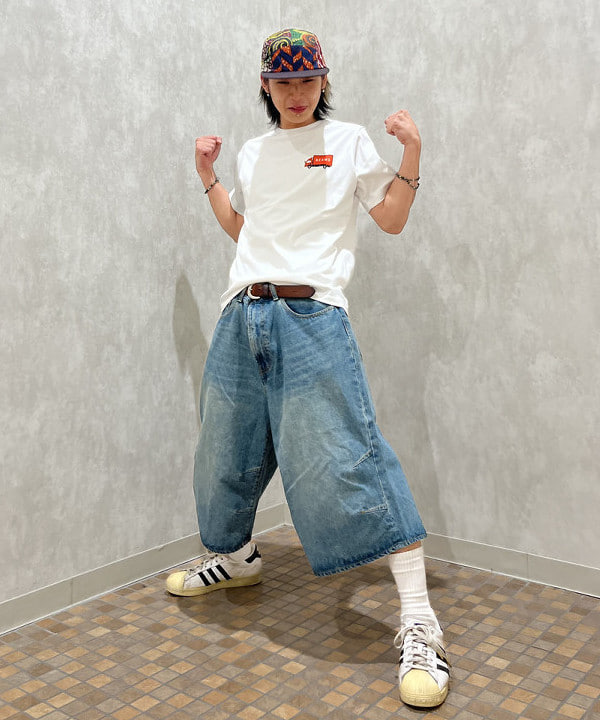 菊田 悠さんの「BEAMS WOMEN｜BEAMSトラック Tシャツ」を使ったコーディネート