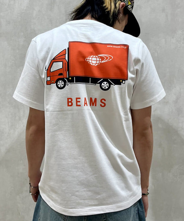 菊田 悠さんの「BEAMS WOMEN｜BEAMSトラック Tシャツ」を使ったコーディネート
