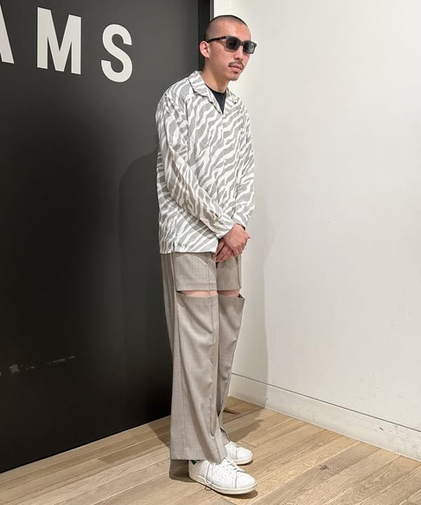 及川 晃さんの「BEAMS WOMEN｜BEAMS / プリント オープンカラー シャツ」を使ったコーディネート