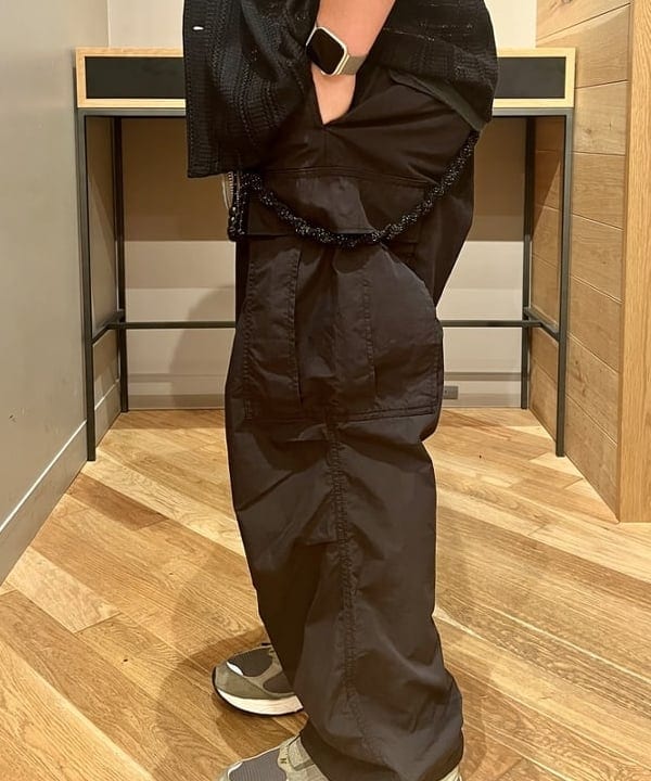 新里 京介さんの「BEAMS WOMEN｜NEW. / HECTOR'S」を使ったコーディネート