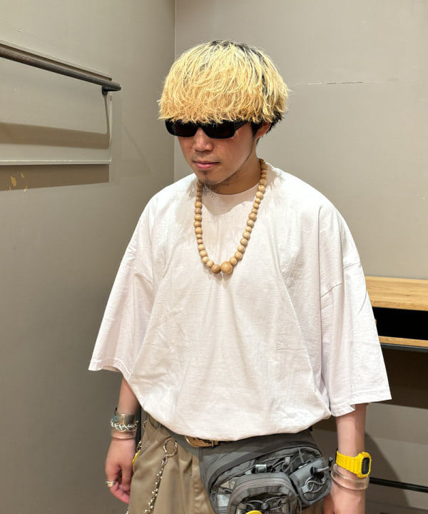 三宅 康平さんの「BEAMS WOMEN｜BIRKENSTOCK × BEAMS / 別注 Zurich BONE PATTERN」を使ったコーディネート