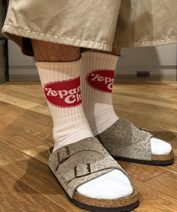 三宅 康平さんの「BEAMS WOMEN｜BIRKENSTOCK × BEAMS / 別注 Zurich BONE PATTERN」を使ったコーディネート
