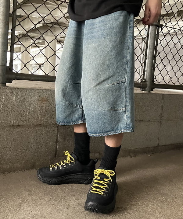 ホサカさんの「BEAMS WOMEN｜G-SHOCK / GAB2100C-9AJF」を使ったコーディネート