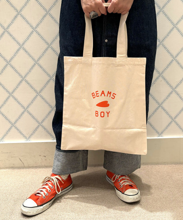 つぼさんの「BEAMS WOMEN｜BEAMS BOY / イレギュラー カット バンダナ」を使ったコーディネート