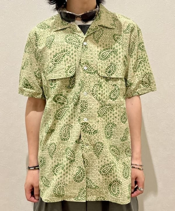 菊田 悠さんの「BEAMS WOMEN｜BEAMS PLUS / ペイズリー ブロックプリント ショートスリーブ オープンカラー シャツ」を使ったコーディネート