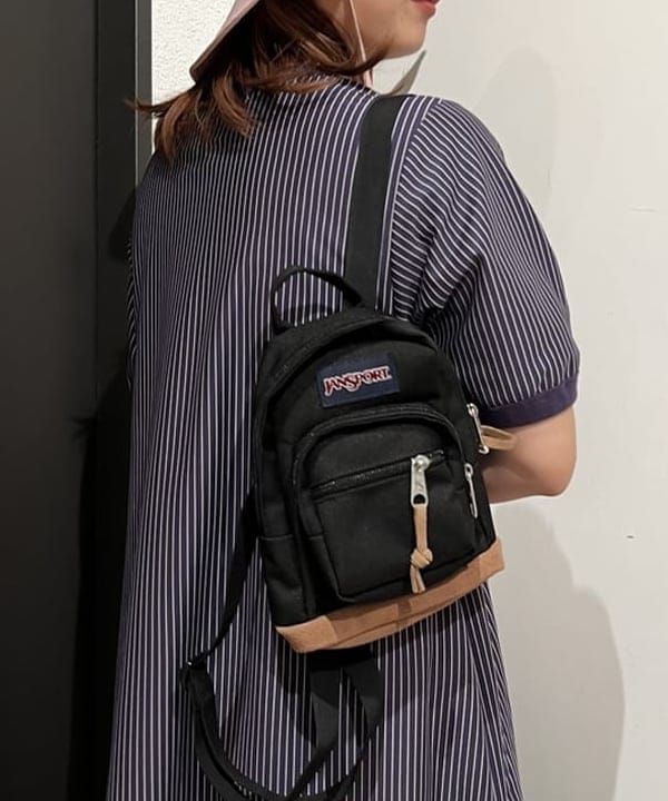 Ito_ririkaさんの「BEAMS WOMEN｜JANSPORT / Right Pack Mini」を使ったコーディネート