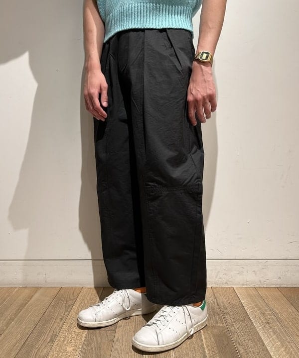 及川 晃さんの「BEAMS WOMEN｜BATONER / コットン ボンバー ベスト」を使ったコーディネート