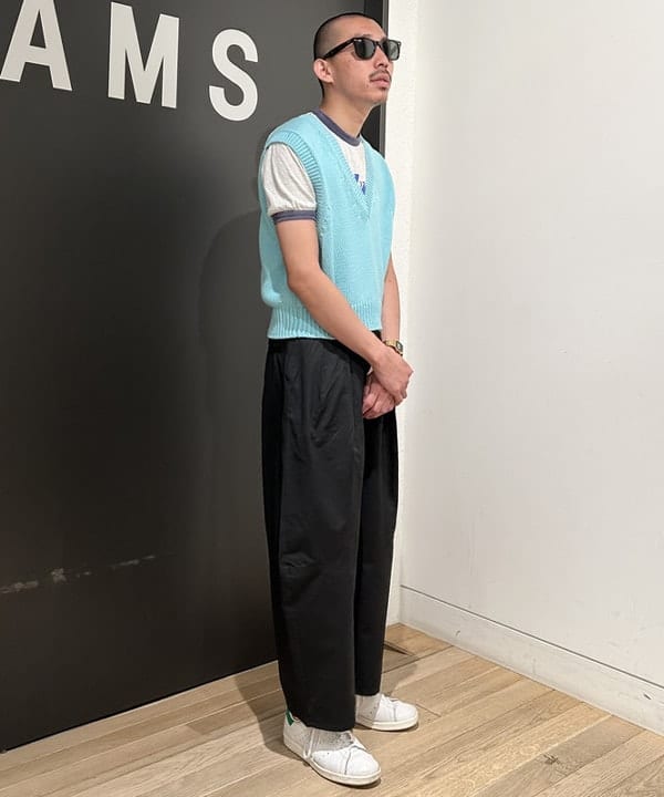 及川 晃さんの「BEAMS WOMEN｜BATONER / コットン ボンバー ベスト」を使ったコーディネート