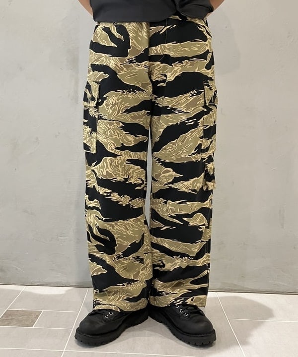 赤羽 花さんの「BEAMS WOMEN｜BEAMS BOY / USA テープベルト NEW」を使ったコーディネート