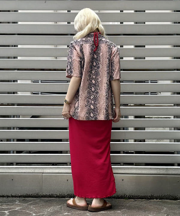 ナツハさんの「BEAMS WOMEN｜BEAMS BOY / GOLDメッキ 0.8mm リング」を使ったコーディネート