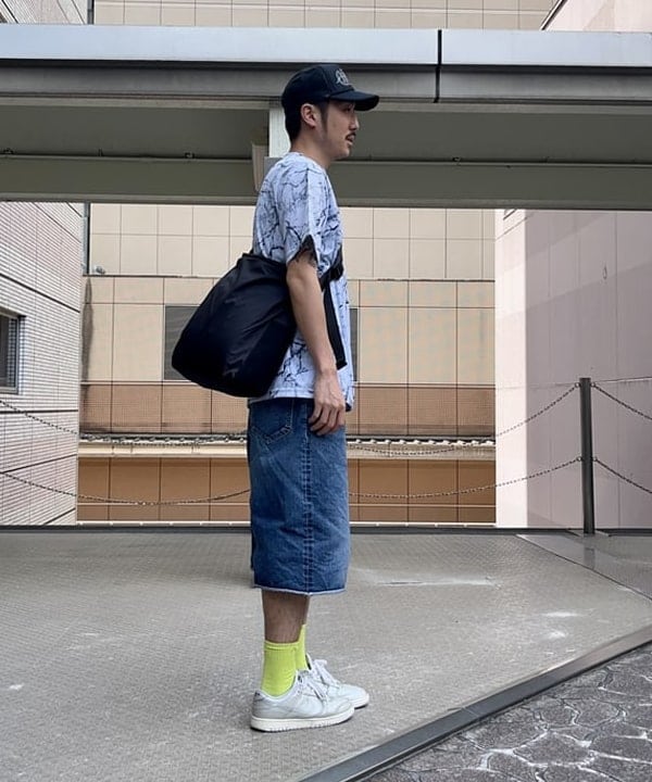 高遠 恒巳さんの「BEAMS WOMEN｜BEAMS / メッシュ プリント ルーズTシャツ」を使ったコーディネート