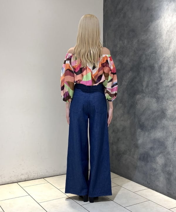 nodokaさんの「BEAMS WOMEN｜Devotion TWINS / プリント クロップド トップス」を使ったコーディネート