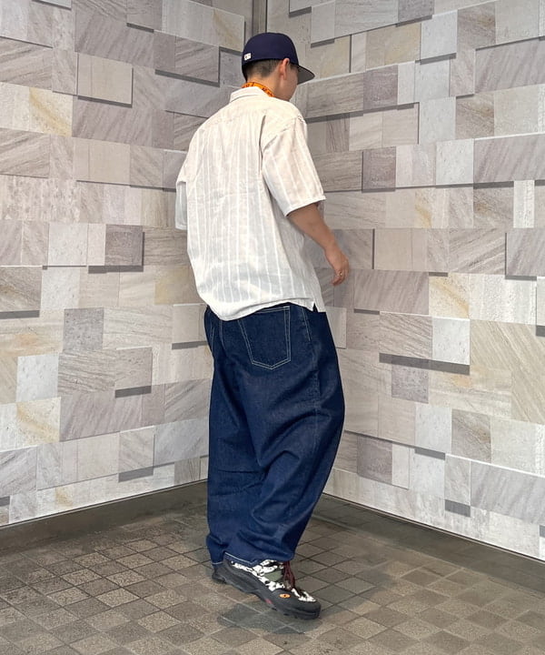 石郷岡 稜さんの「BEAMS / ドビー オープンカラー シャツ」を使ったコーディネート