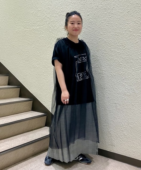 吉田　真実さんの「Ray BEAMS / リボン パール イヤリング」を使ったコーディネート