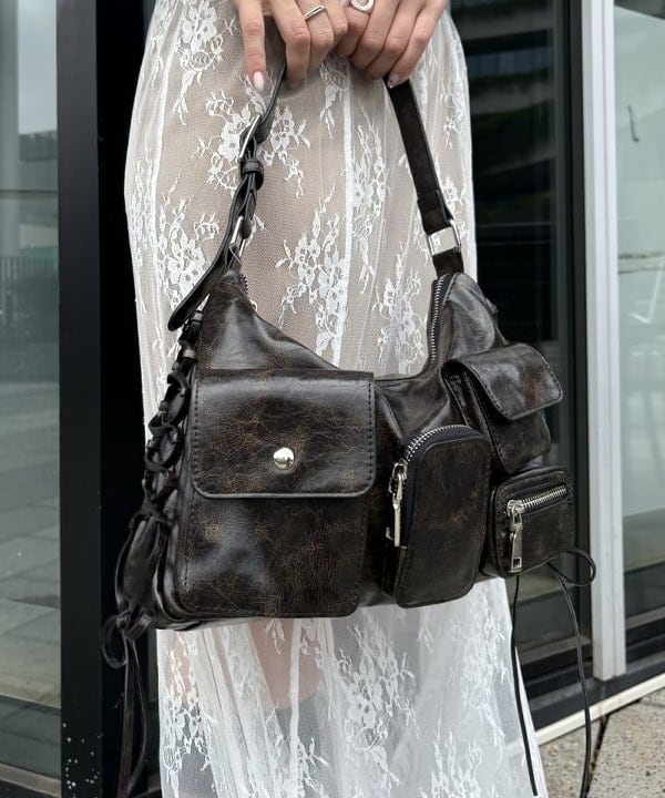 ちりこさんの「BEAMS WOMEN｜Ray BEAMS / ティアード クロップド シャツ」を使ったコーディネート