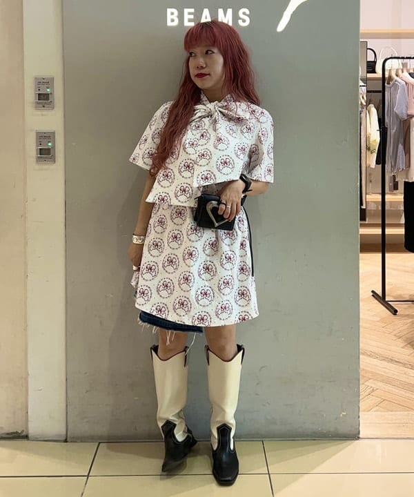 オカベ　アヤカさんの「BEAMS WOMEN｜」を使ったコーディネート