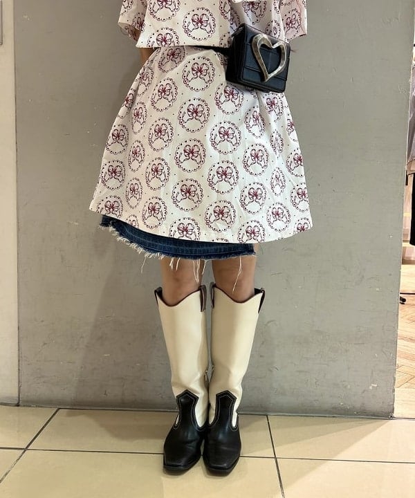 オカベ　アヤカさんの「BEAMS WOMEN｜」を使ったコーディネート