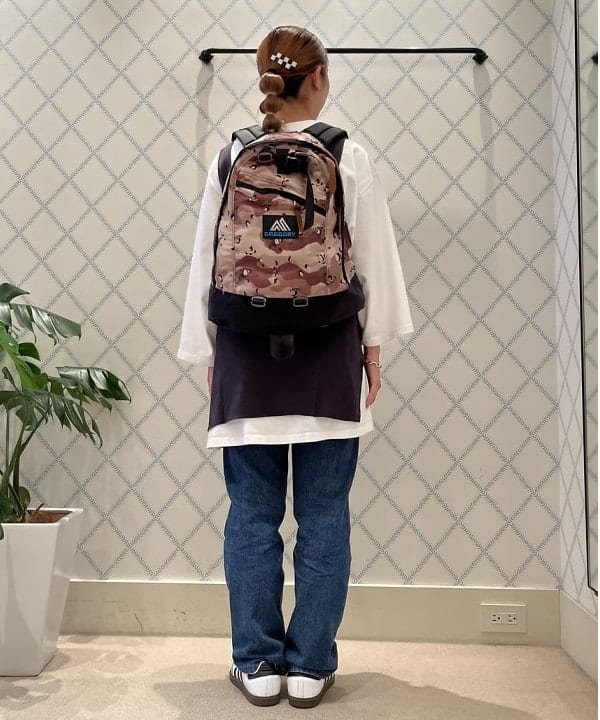 たぐみさんの「BEAMS WOMEN｜adidas / SAMBA OG」を使ったコーディネート