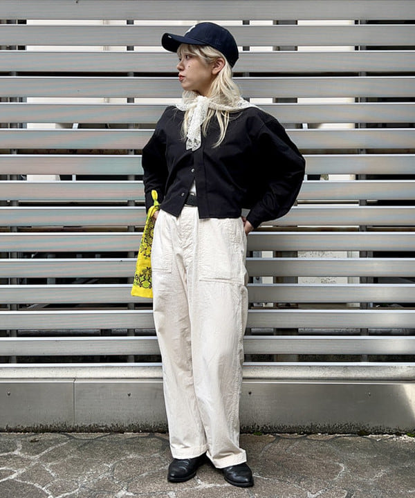 ナツハさんの「BEAMS WOMEN｜BEAMS BOY / イレギュラー バンダナ バッグ」を使ったコーディネート