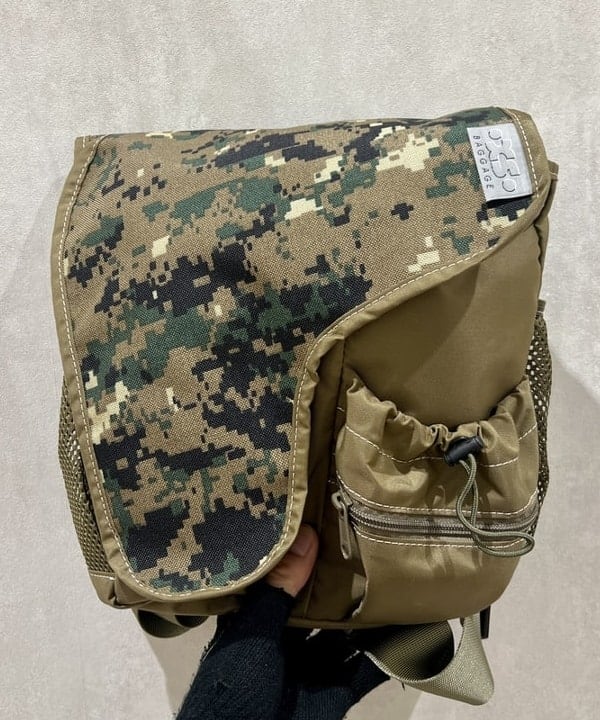 ムファサさんの「BEAMS WOMEN｜BEAMS / プリント リンガー Tシャツ」を使ったコーディネート