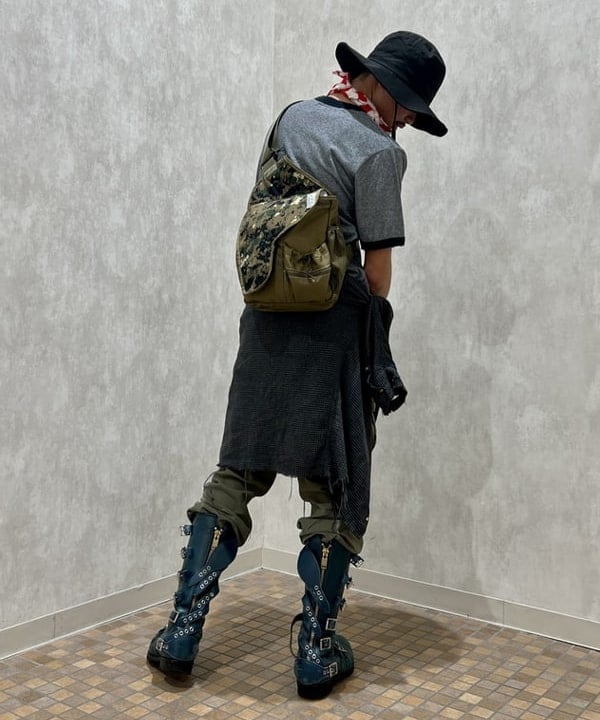 ムファサさんの「BEAMS WOMEN｜BEAMS / プリント リンガー Tシャツ」を使ったコーディネート