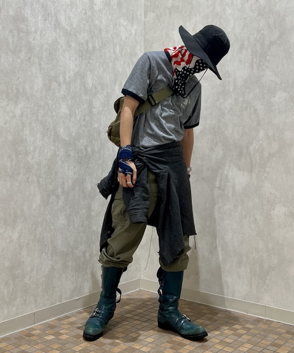 ムファサさんの「BEAMS WOMEN｜BEAMS / プリント リンガー Tシャツ」を使ったコーディネート