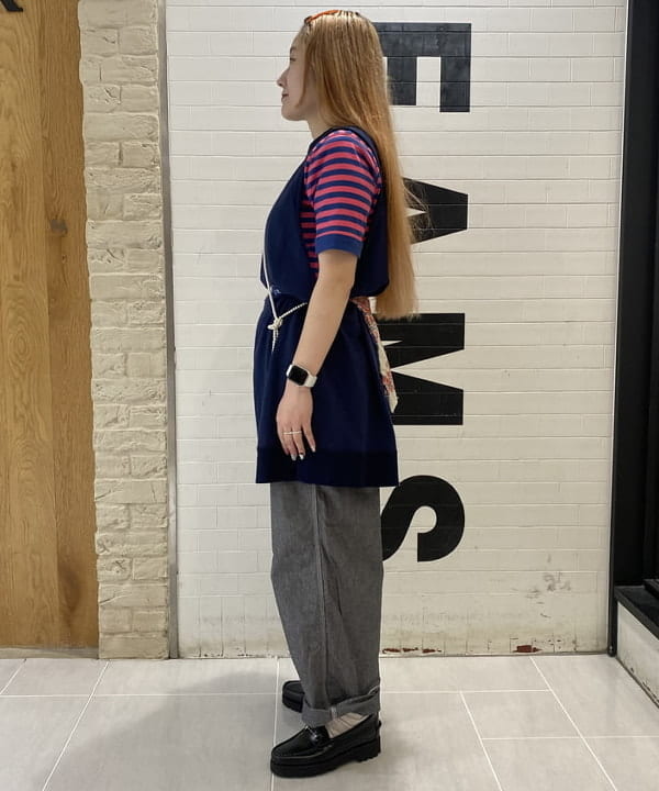木村 海侑さんの「BEAMS WOMEN｜BEAMS BOY / 樹脂 パール ロング ネックレス」を使ったコーディネート