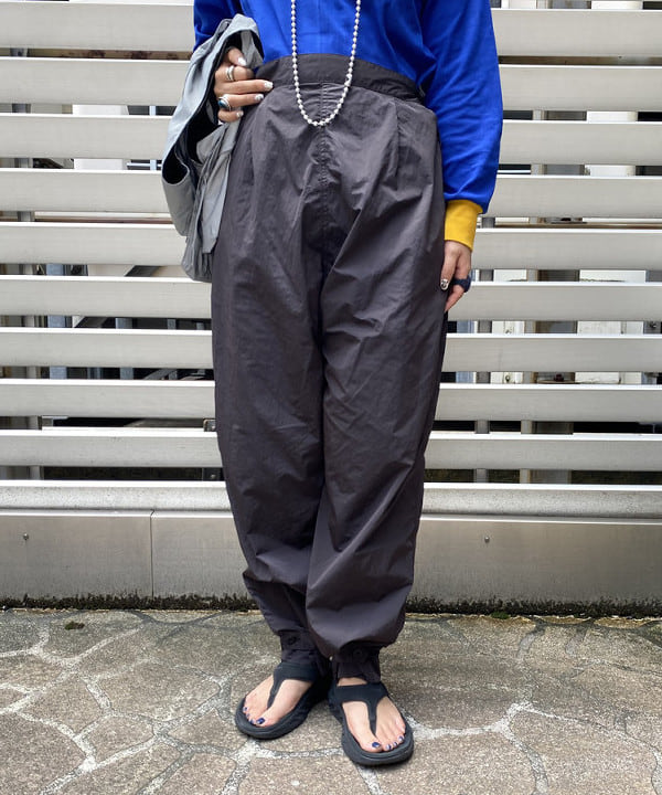 オカモト ミサキさんの「BEAMS WOMEN｜BEAMS BOY / SILVER925 0.8mm リング」を使ったコーディネート