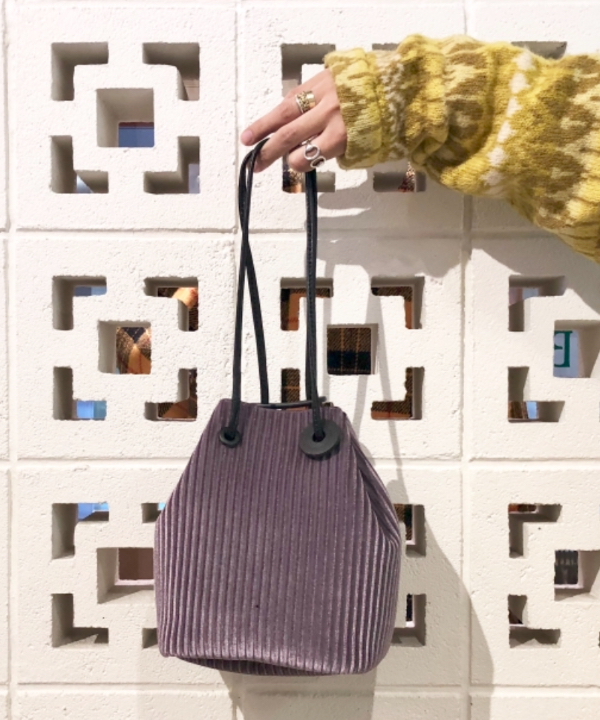 marieさんの「BEAMS WOMEN｜1/2ソリッド リブ ソックス」を使ったコーディネート