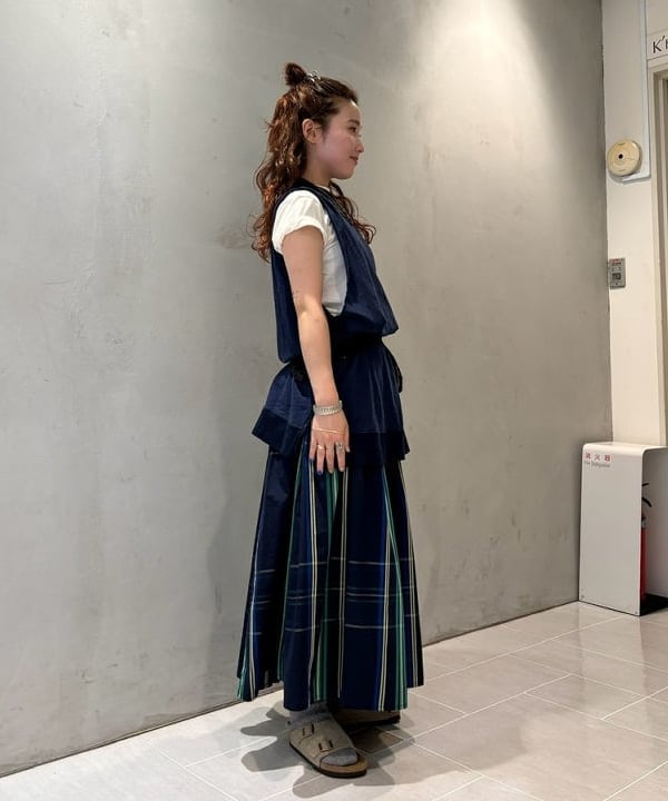 モモさんの「BEAMS WOMEN｜ボーイ ベーシック Tシャツ」を使ったコーディネート